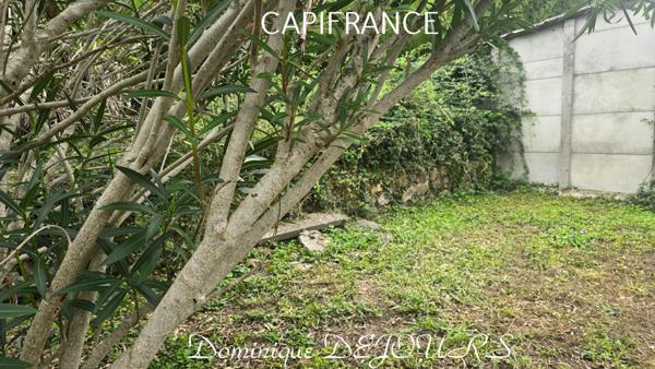 Ardèche, Vallée de l'Eyrieux, à St Sauveur de Montagut au coeur du village Maison à vendre de 105 m² avec terrain attenant 160m²