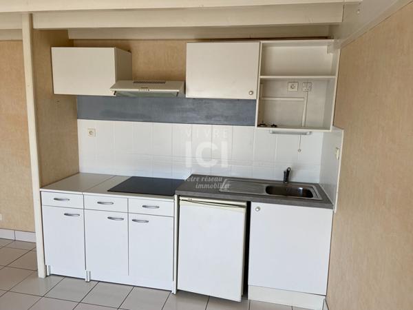 STUDIO NANTES PROCHE BOULEVARD MICHELET / PROXIMITE ECOLES ET TRANSPORTS