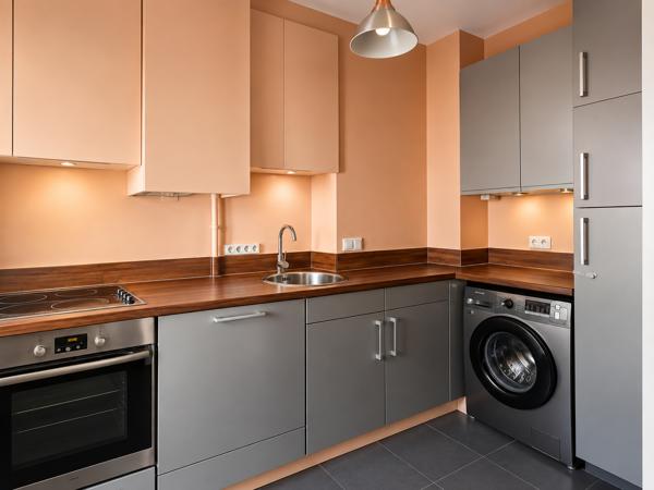 Appartement
         2 pièces
        - 33 m² Exclusivité 437 000 € *
