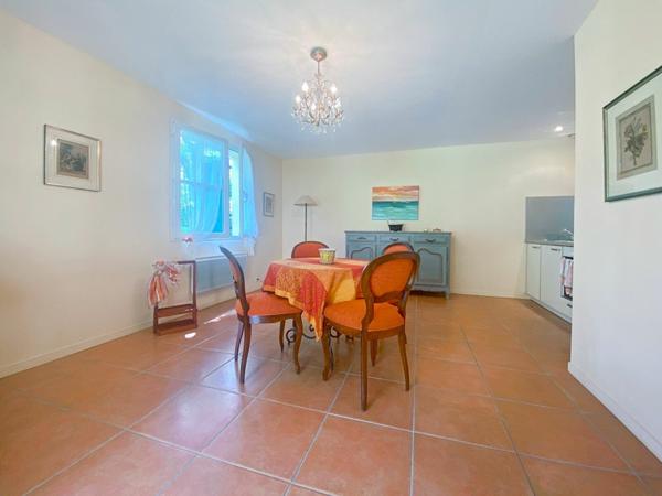 Maison à vendre    5 pièces • 220 m2 Labastide-d'Armagnac