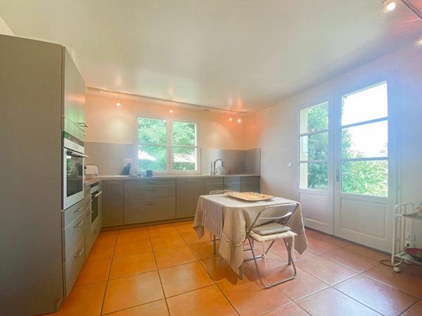 Maison à vendre    5 pièces • 220 m2 Labastide-d'Armagnac