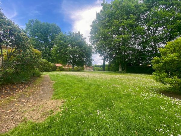 Maison à vendre    5 pièces • 220 m2 Labastide-d'Armagnac