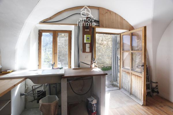 Maison 3 pièce(s) 2 chambre(s) 81.6 m²