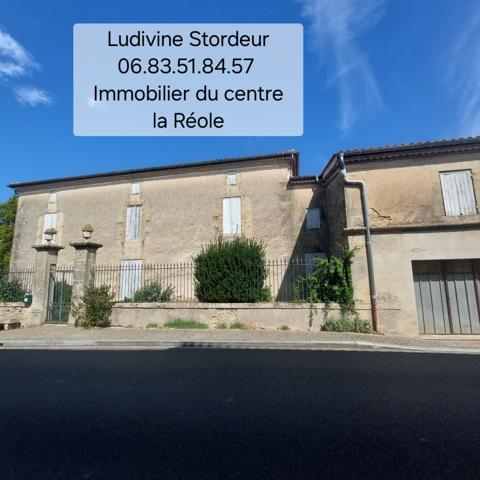 Maison bourgeoise 350 m2 avec jardin 2000 m2 en bordure du Canal