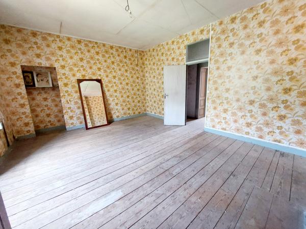 Maison bourgeoise 350 m2 avec jardin 2000 m2 en bordure du Canal