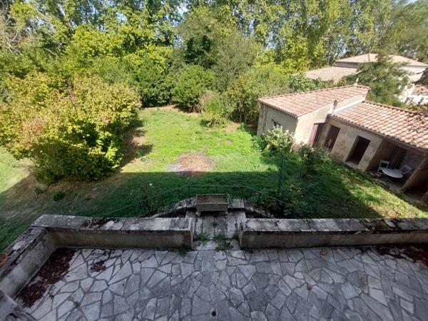 Maison bourgeoise 350 m2 avec jardin 2000 m2 en bordure du Canal