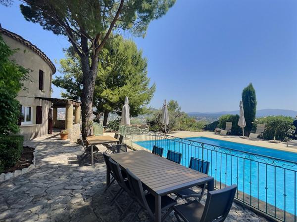 A vendre une propriété à PLAN de CUQUES