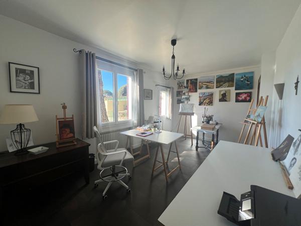 A vendre une propriété à PLAN de CUQUES