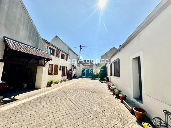 Maison à VILLEBLEVIN, 89340 - 5 pièces 118m²