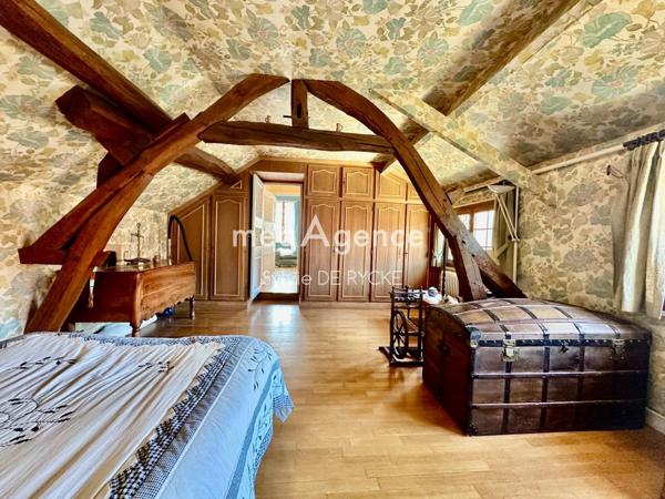 Maison à VILLEBLEVIN, 89340 - 5 pièces 118m²