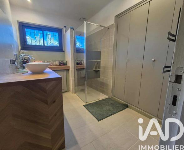 Maison à vendre 5 pièces 157 m² Redessan