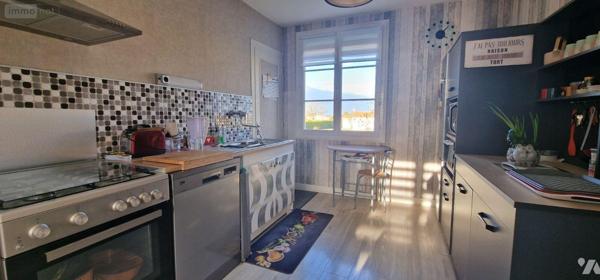 Maison à vendre à Louzy dans les Deux-Sèvres (79100), ref : 79/BB/524