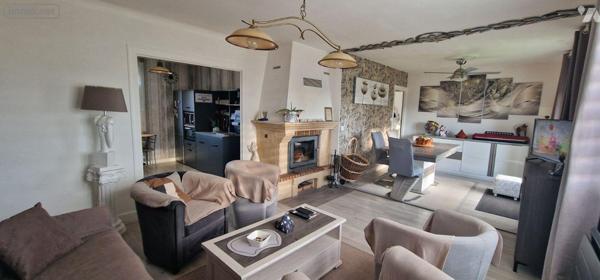 Maison à vendre à Louzy dans les Deux-Sèvres (79100), ref : 79/BB/524