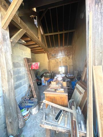 Deux dépendances à rénover à LORMAYE (28)