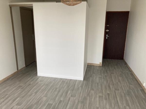 T1 bis Montauban avec parking et balcon - Montauban (82000)