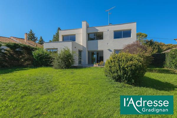GRADIGNAN PROCHE CENTRE - MAISON CONTEMPORAINE