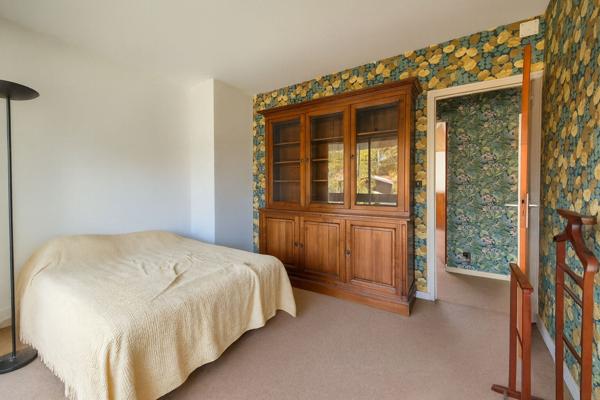 GRADIGNAN PROCHE CENTRE - MAISON CONTEMPORAINE