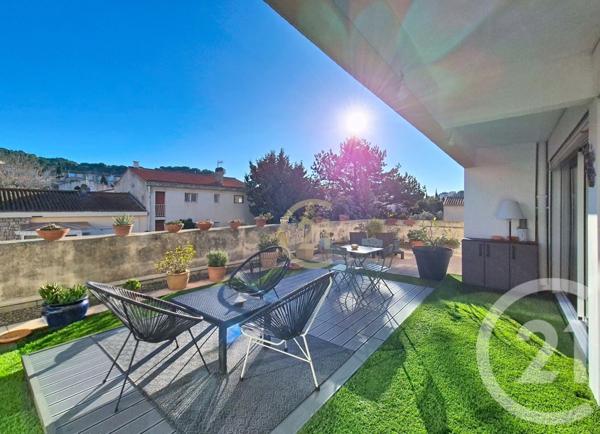 Appartement T5 à vendre  5 pièces - 123 m2 SALON DE PROVENCE - 13