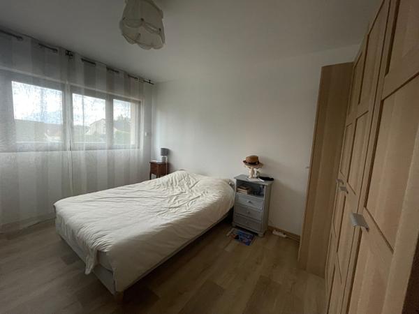 Pavillon proche commerces et commodités