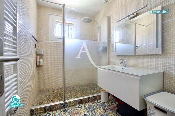 MAUGUIO - EXCLUSIVITE APPARTEMENT T3 BIS - 2 CHAMBRES + MEZZANINE - FAIBLES CHARGES