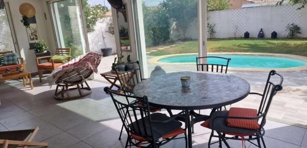 VILLA T5 PLAIN PIED/SUD AVEC PISCINE!