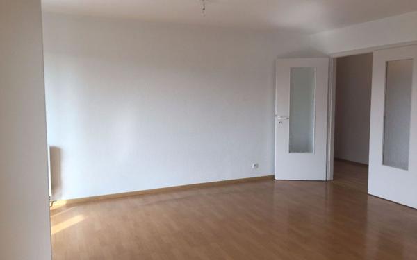 Appartement à louer    3 pièces •  Strasbourg