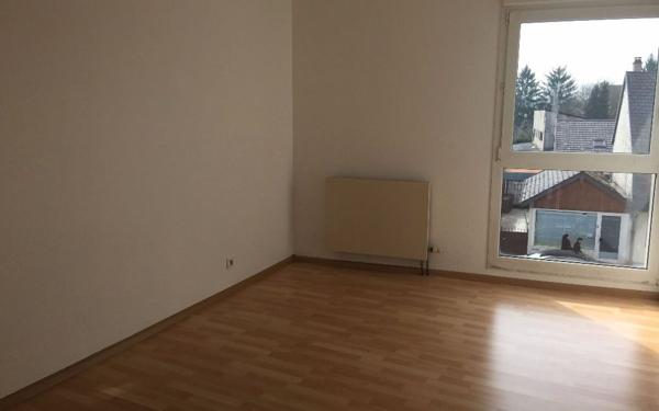 Appartement à louer    3 pièces •  Strasbourg