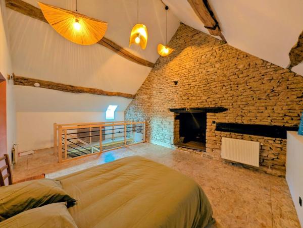 Maison en pierres 192m² / terrain 2800m²