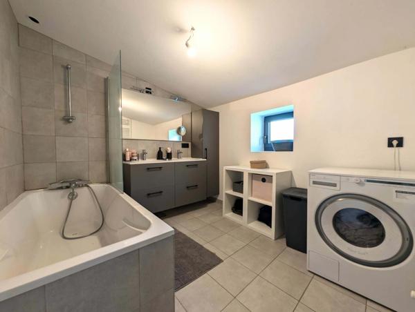Maison en pierres 192m² / terrain 2800m²