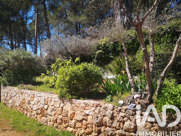 Maison à vendre 5 pièces 126 m² Cuers