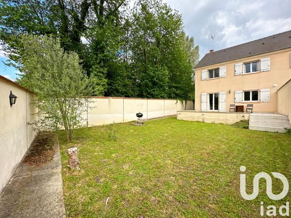 Maison 5 pièces de 115 m² à Mennecy (91540)