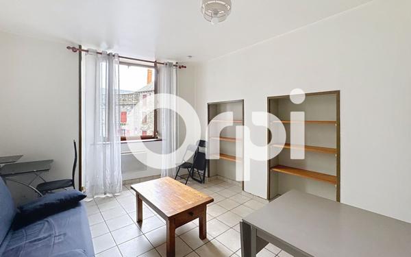 Appartement à louer    1 pièce • 22 m2 Saint-Flour