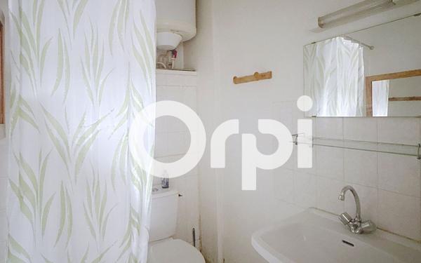 Appartement à louer    1 pièce • 22 m2 Saint-Flour