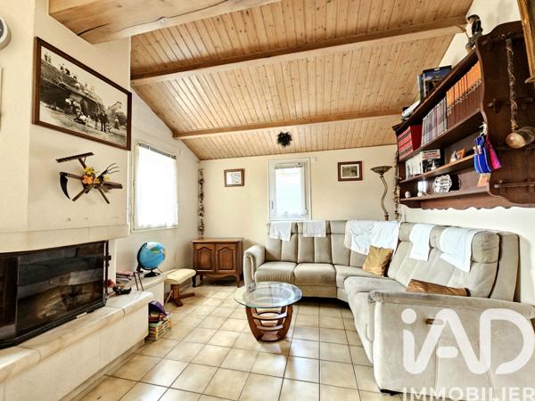 Maison à vendre 6 pièces 88 m² Les Herbiers