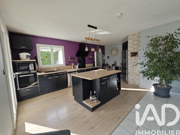 Maison à vendre 5 pièces 144 m² Sonnay