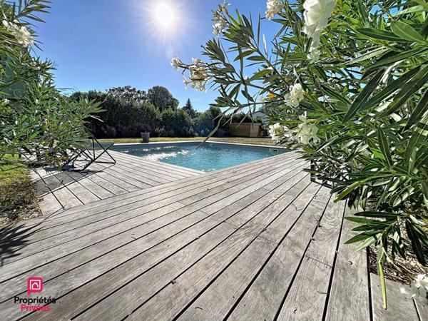 Villa Saint Sulpice La Pointe 5 pièce(s) 170 m2