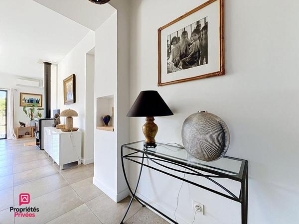 Villa Saint Sulpice La Pointe 5 pièce(s) 170 m2