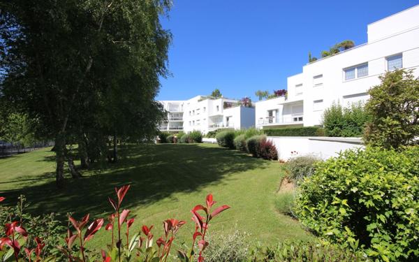 Appartement à louer    1 pièce • 30,90 m2 Montigny-le-Bretonneux