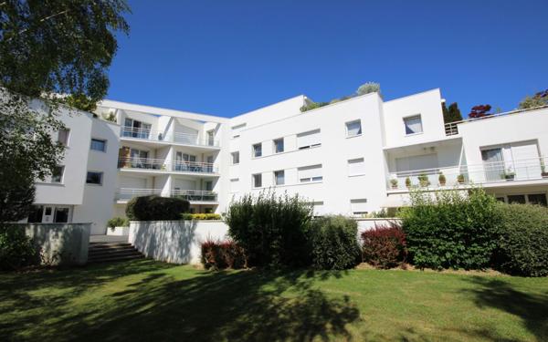 Appartement à louer    1 pièce • 30,90 m2 Montigny-le-Bretonneux