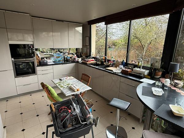 Maison de 1930 - 168 m2 - 5 chambres - Hyper Centre de CAEN