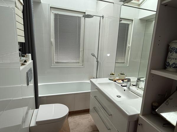 Maison de 1930 - 168 m2 - 5 chambres - Hyper Centre de CAEN