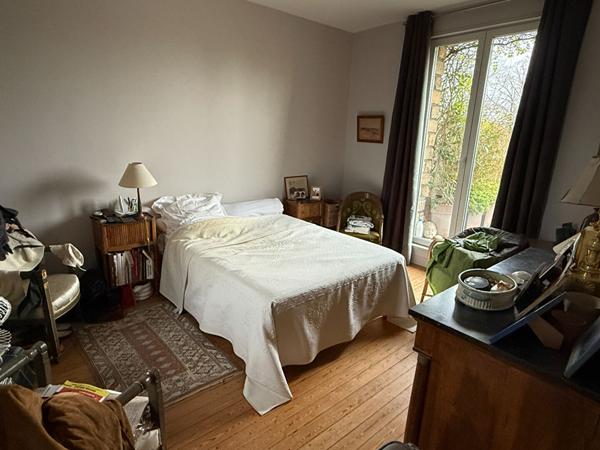 Maison de 1930 - 168 m2 - 5 chambres - Hyper Centre de CAEN