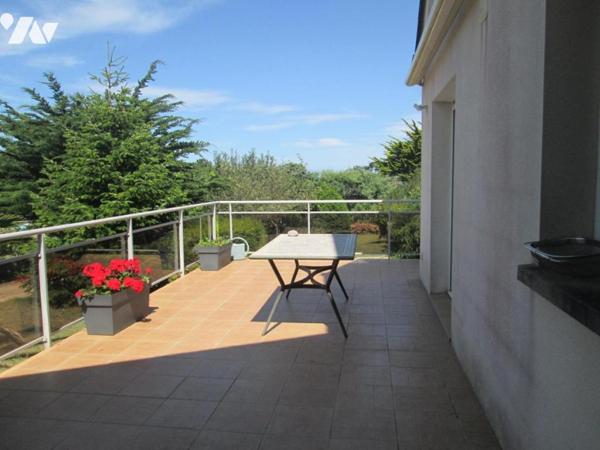 Belle maison avec vue mer