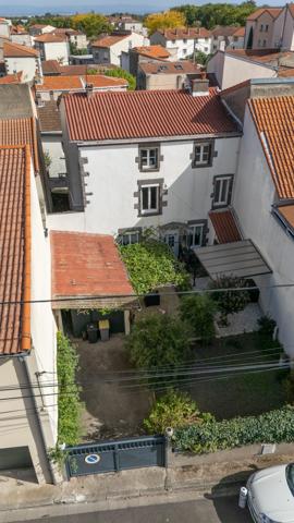 Maison de ville 108 m² avec jardin garage et cave
