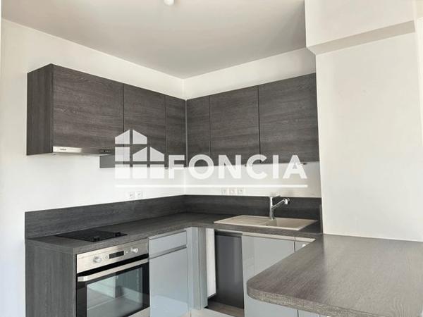 Location Appartement 3 pièces 63.98 m² - 9 RUE DE POUY Paris 75013