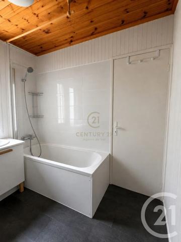 Appartement F4 à vendre  4 pièces - 76,66 m 2   CHAMPS SUR MARNE  - 77