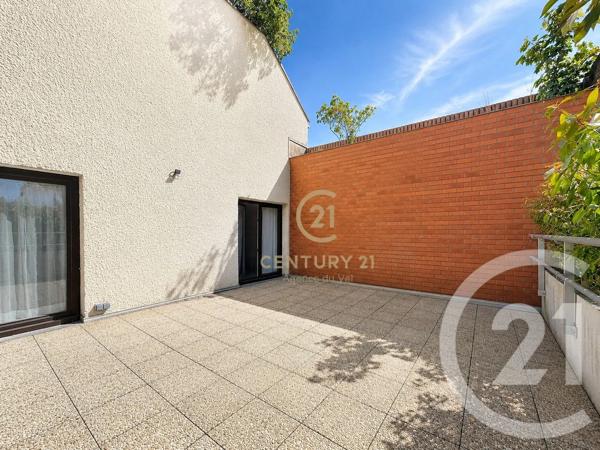 Appartement F4 à vendre  4 pièces - 76,66 m 2   CHAMPS SUR MARNE  - 77