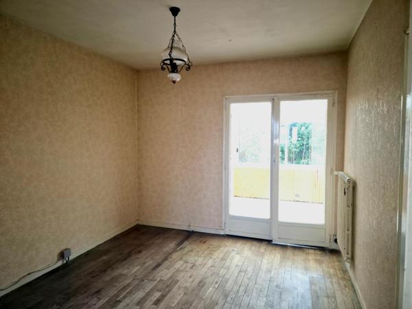 Maison Castor À RÉNOVER