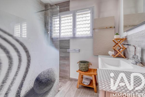 Maison à vendre 8 pièces 196 m² Chelles
