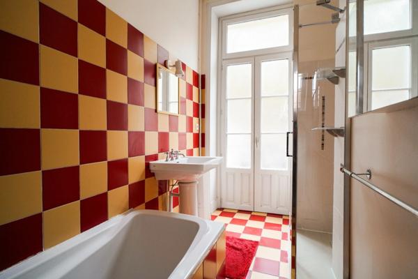 Maison à vendre 10 pièces MACON (71)